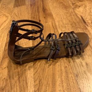J. Crew. Gladiator. Size 7